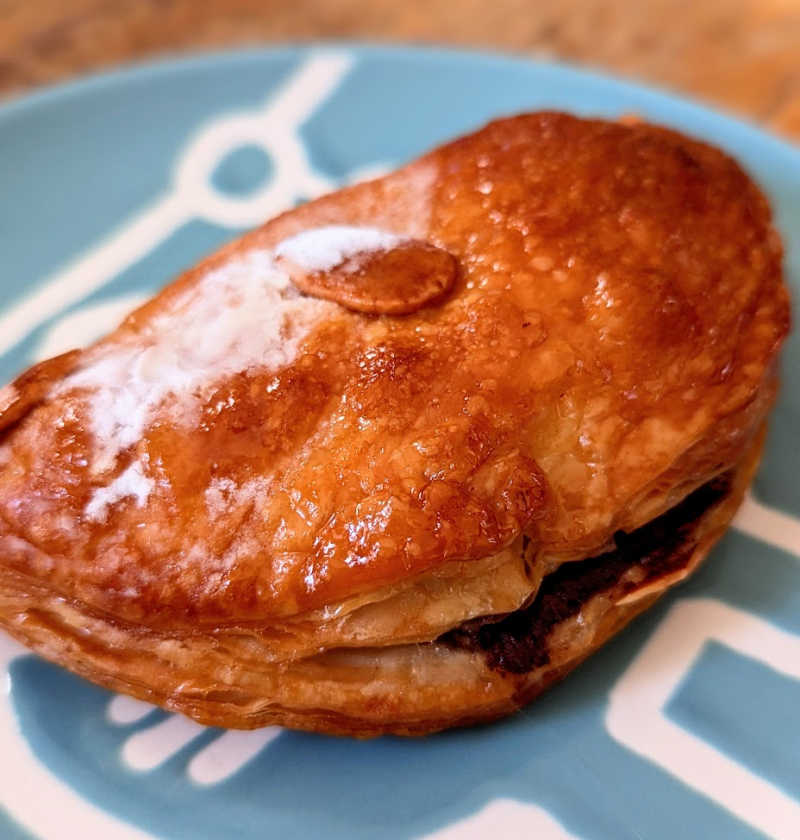 ショコラアーモンドクリームパイ